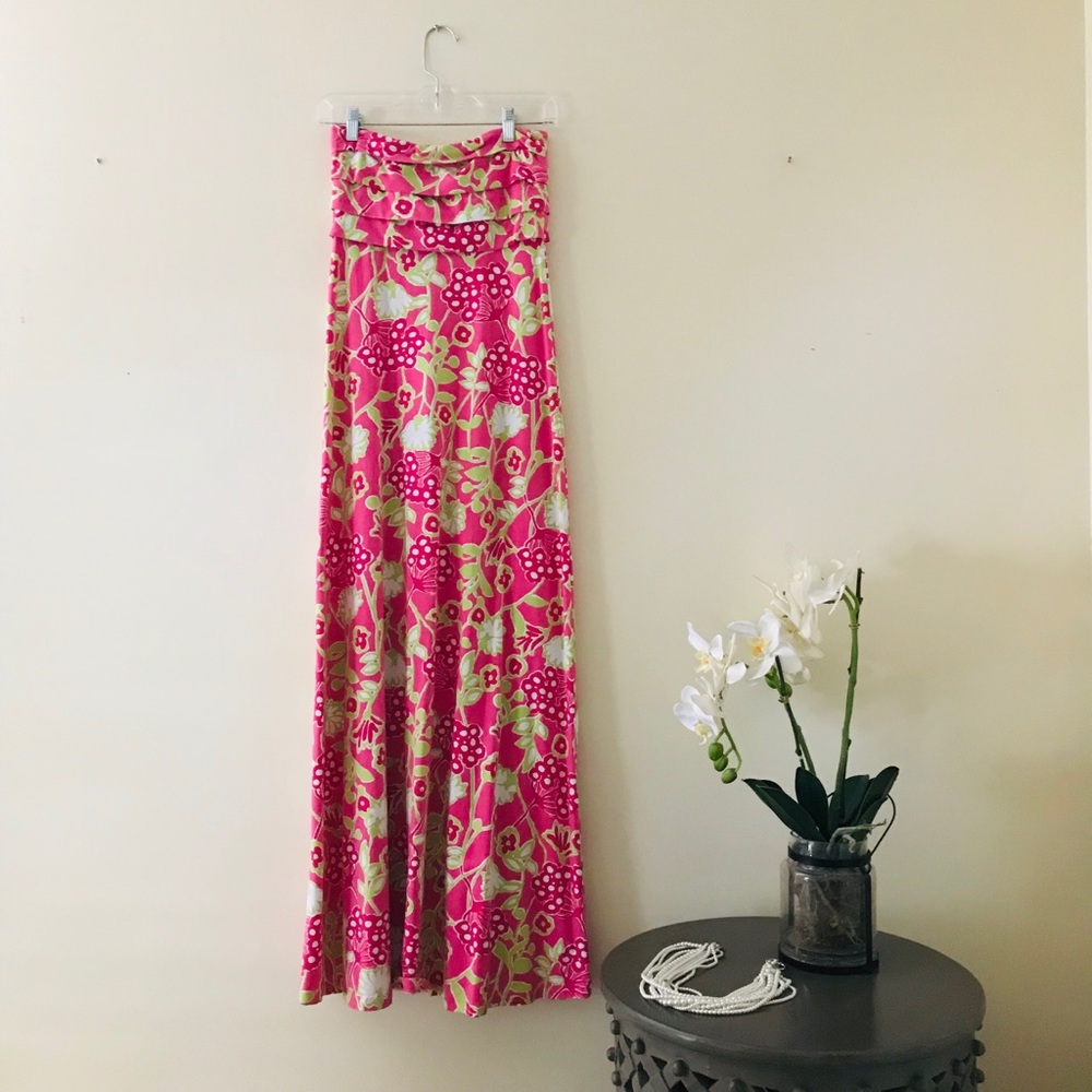 Vibrant Lilly Pulitzer Strapless Maxi!
